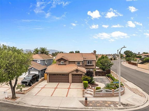 3rd image of 386 Arthur Cir