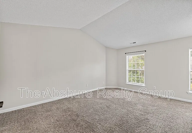 5216 Carriage Pine Dr — Photo 25