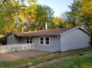 2463 W Valley Dr, Fayetteville, AR 72703
