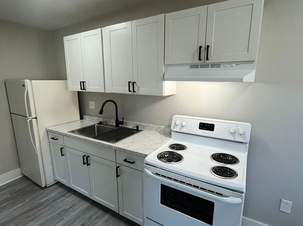 1610-1620 Emerald Ave #B