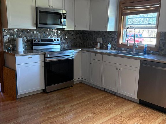 3rd image of 4387 N West St