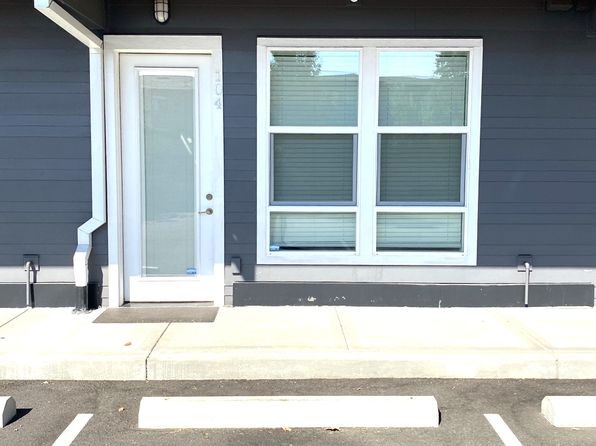 2713 E Evergreen Blvd #104