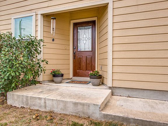 5th image of 11216 Dublin Ct
