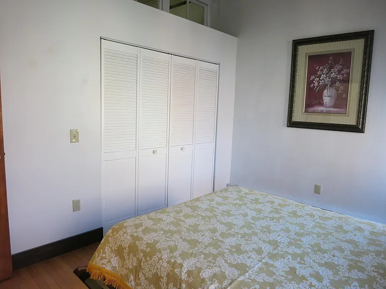196 Exchange St — Photo 12