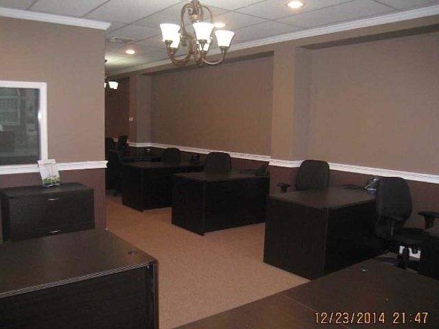 2nd image of 2827 Long Beach Rd