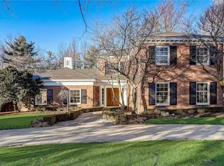 17701 Shaker Blvd, Shaker Heights, OH
