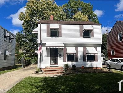 15903 Stockbridge Ave, Cleveland, OH, 44128