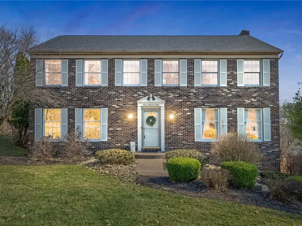 701 Thornwick Dr, Pittsburgh, PA 15243