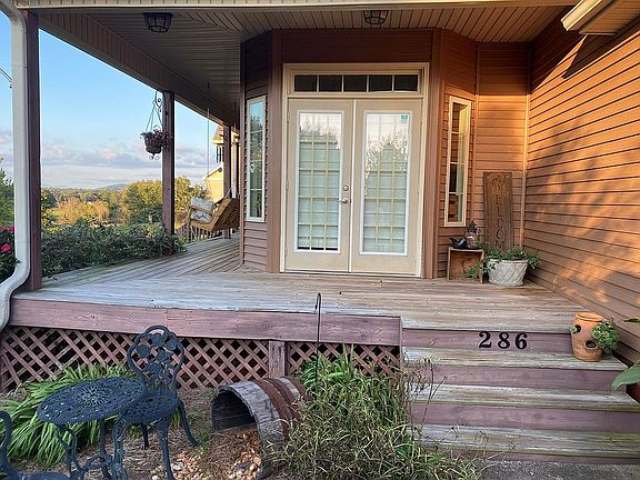 Side Steps to Front Porch