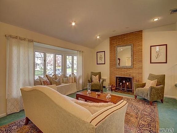 4th image of 6 Andover Ct