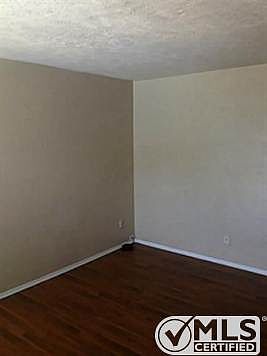 1st image of 2401 Yorkstown Dr APT 110