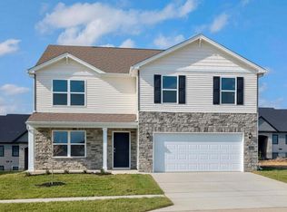 1041 Carriage Place Dr, Richmond, KY 40475