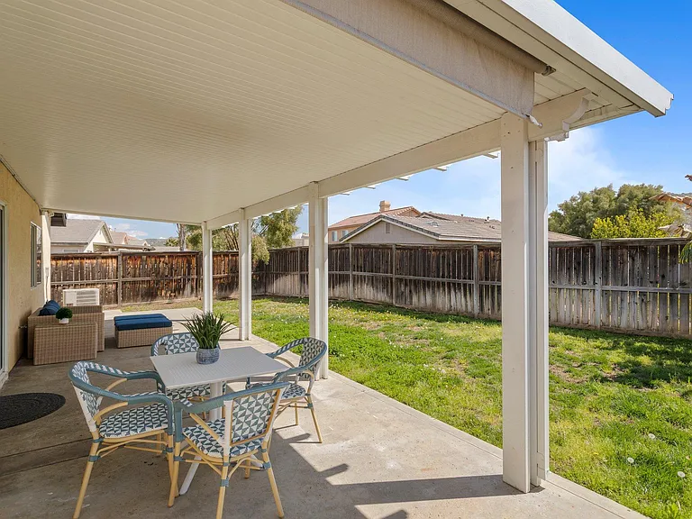 26425 Silverado Ct — Photo 10