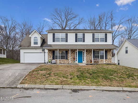 2nd image of 7425 Misty View Ln