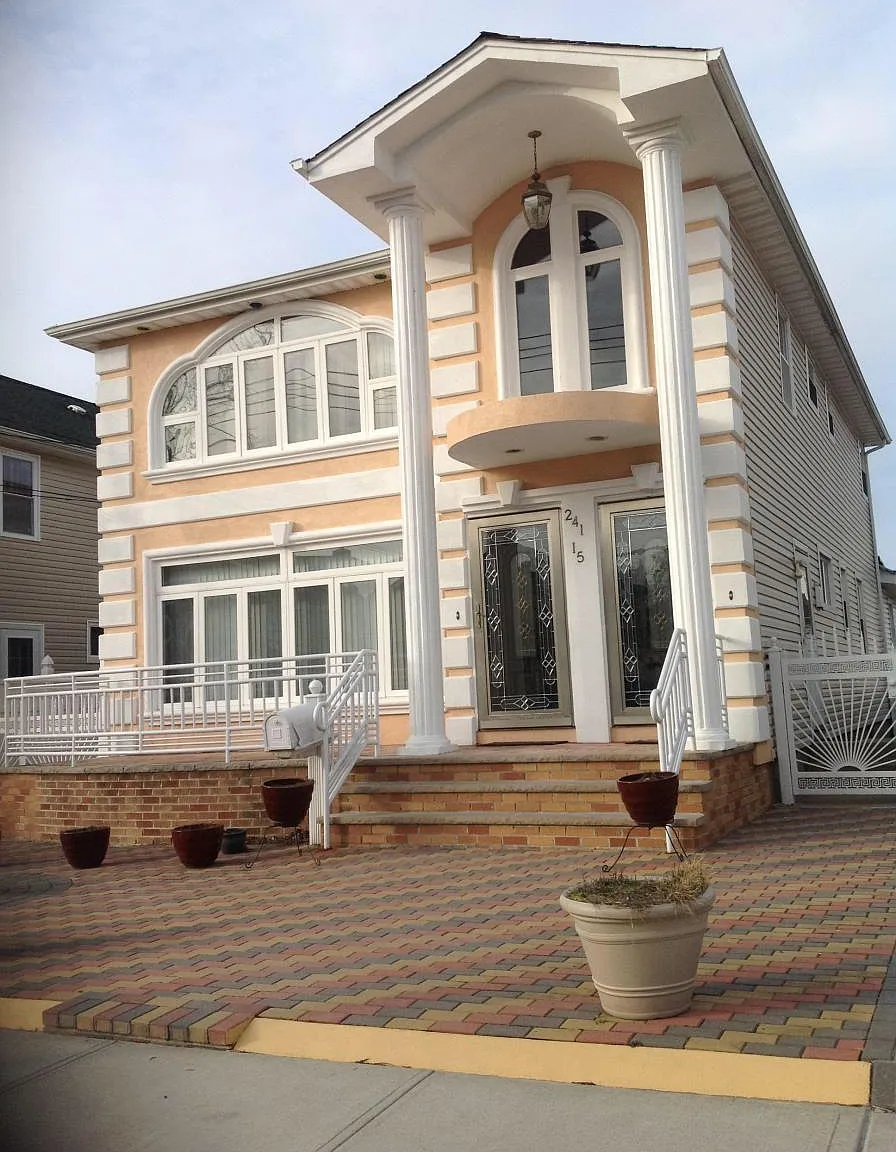 148th Dr, Rosedale — Photo 1