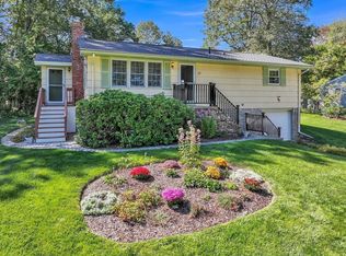 35 Laurelwood Rd, Rutland, MA 01543