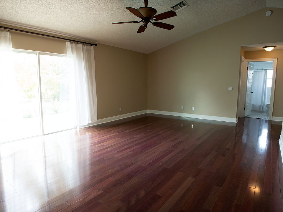 1st image of 117 Tortuga Ct