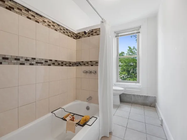 571 Mac Donough Street image 22 of 29