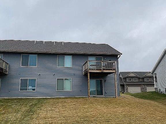 2nd image of 1160 Mary Ln