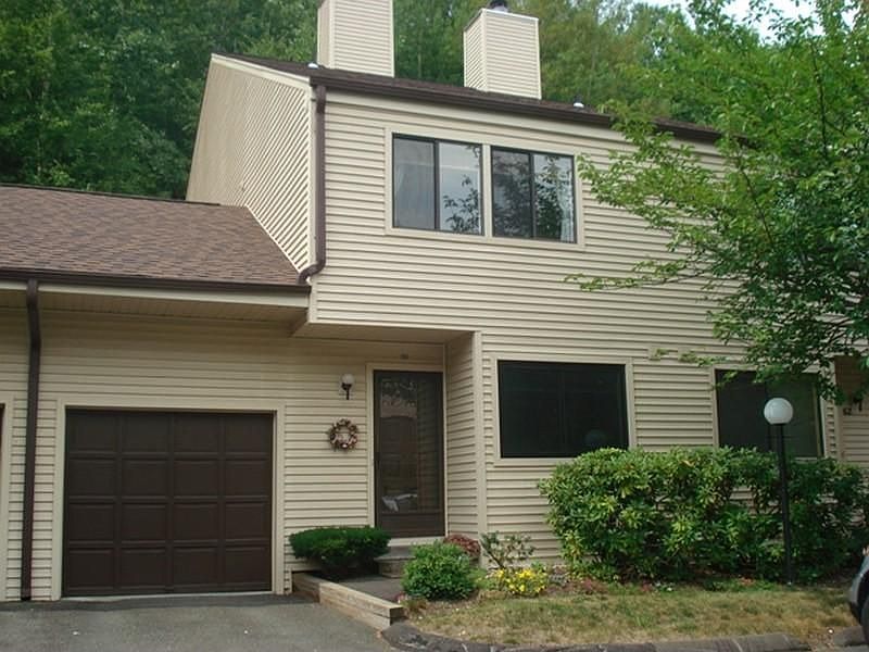 Multi Level Townhouse