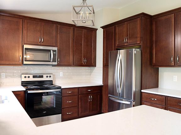 Every appliance is new!