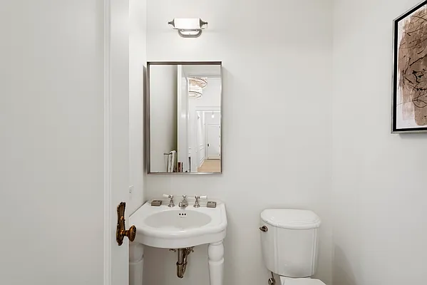 Rented by Compass | media 28