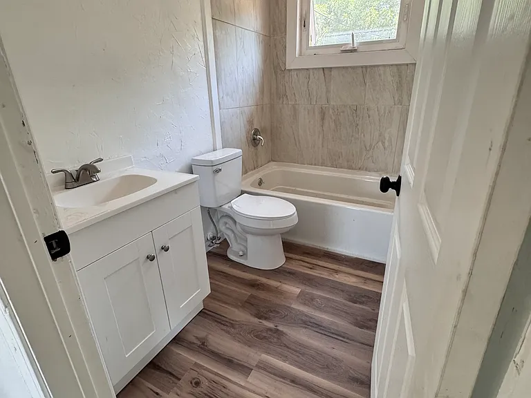 3138 N Dixie Blvd #1 — Photo 7