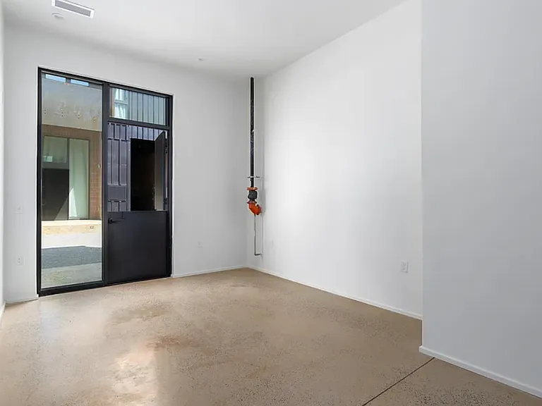 2323 2nd Ave S #1C — Photo 8