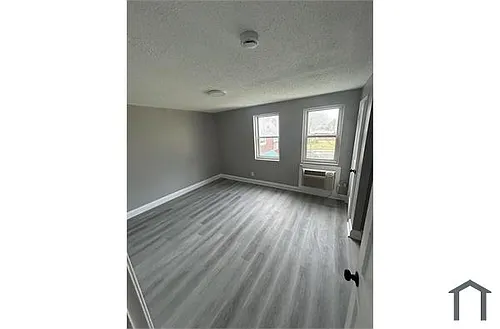 3907 Penhurst Ave #D Photo 1