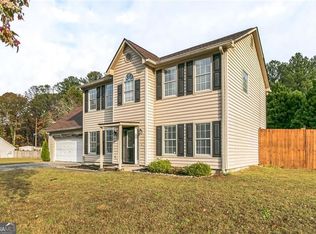 3715 Cobblestone Dr, Loganville, GA 30052