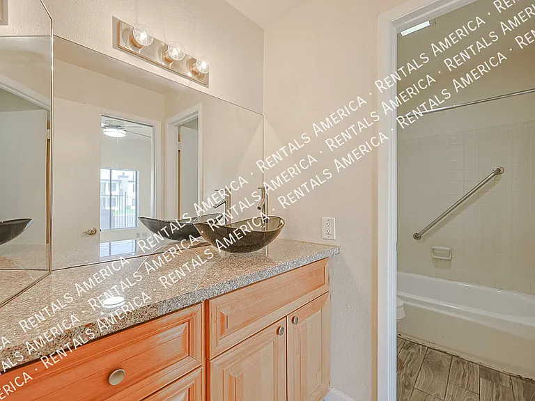 11666 N 28th Dr #196 — Photo 5