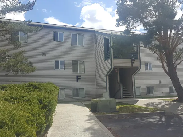 921 SE Klemgard St, Pullman, WA