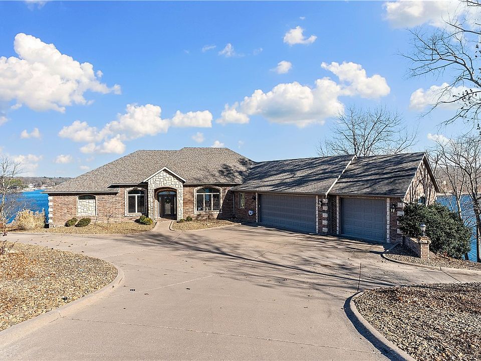 1st image of 86 Stonehaven Dr