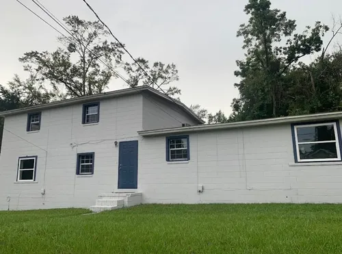 541 Palm Beach St #541 Photo 1