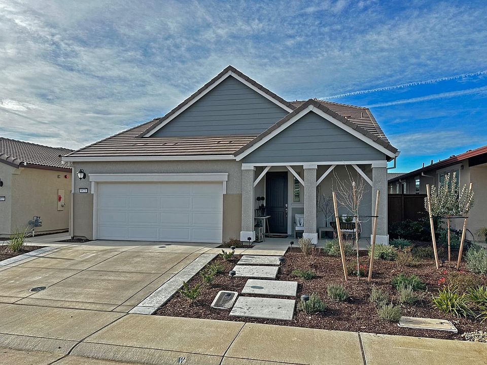 1st image of 8821 Cerro Vista Dr