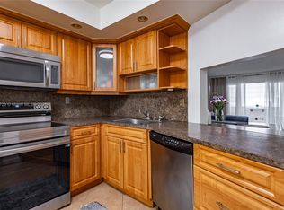 1750 NE 191st St #7082, North Miami Beach, FL 33179