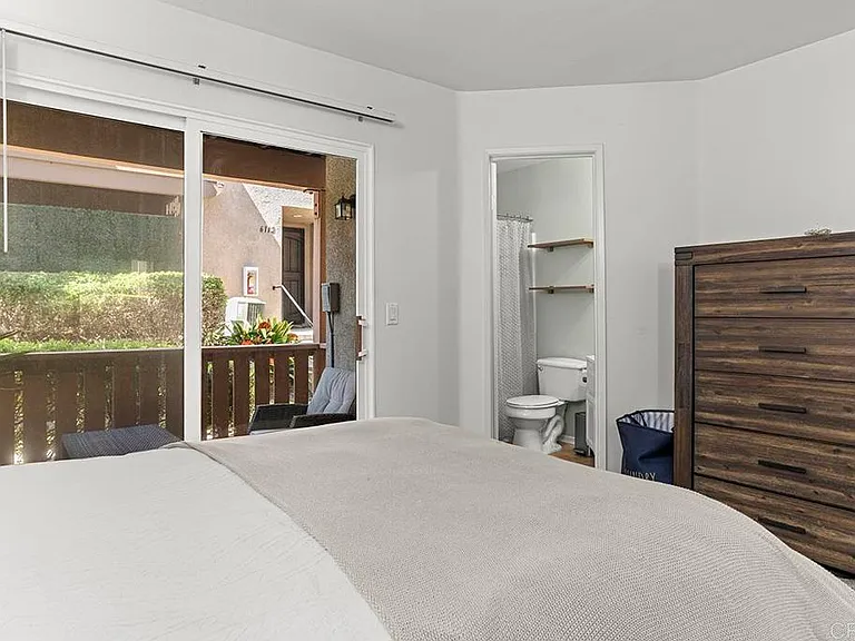 6113 Paseo Granito — Photo 12