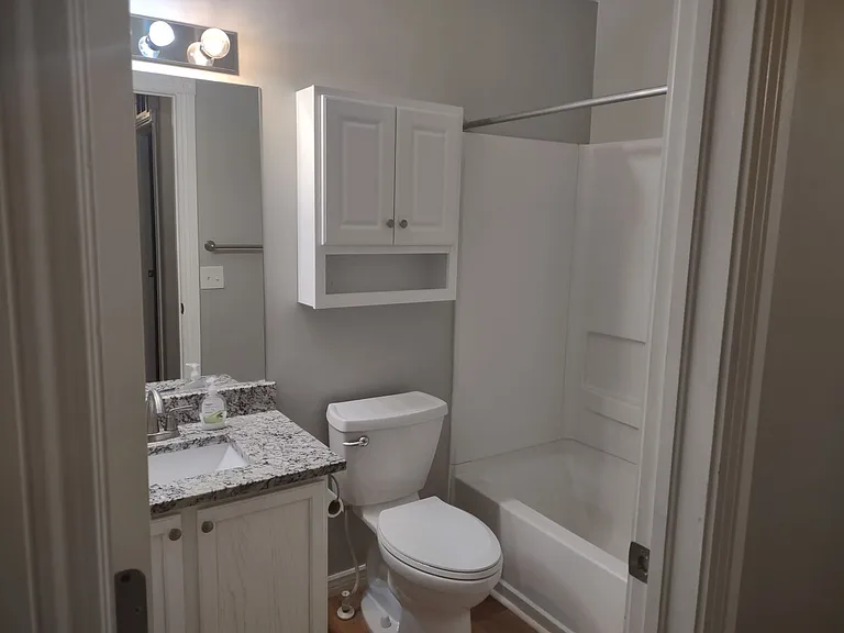 7226 Bentwater Dr — Photo 15