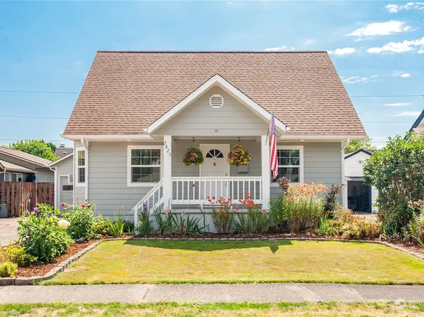 2825 Garfield Street, Longview, WA 98632