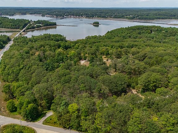 3rd image of 61B Bay View Trail