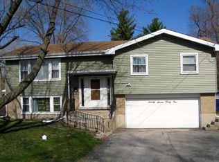 2741 Bellwood Ave, Melrose Park, IL