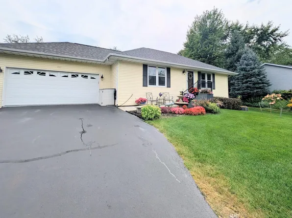 727 Westmore Rd, Davis, IL 61019