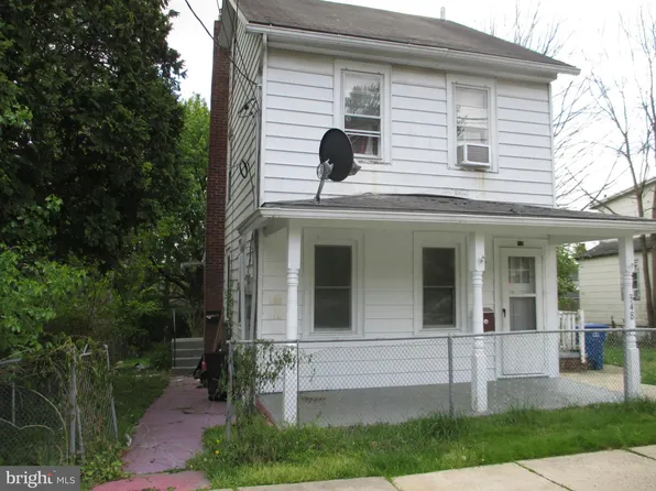 348 Ridgway St, Mount Holly, NJ 08060