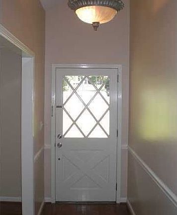 3rd image of 1005 Ivy Creek Trl