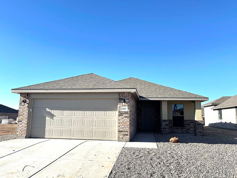 1st image of 1217 Masquerade Blvd