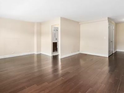 360 W 22nd St APT 5T, New York, NY, 10011