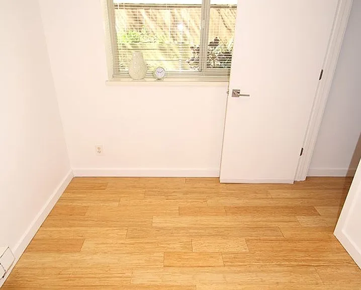 Ballard Flats Apartments — Photo 10
