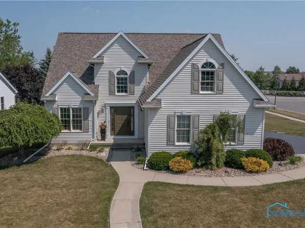 10220 White Oak Dr, Perrysburg, OH 43551