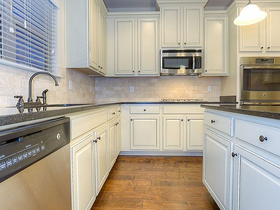 3rd image of 182 Heatherwood Ln Lot 56