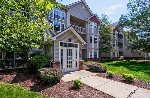 Southcreek apartments Photo 1